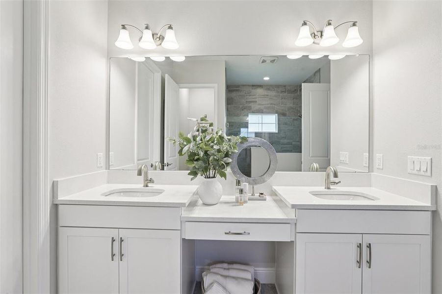 Image 79 of a home in .