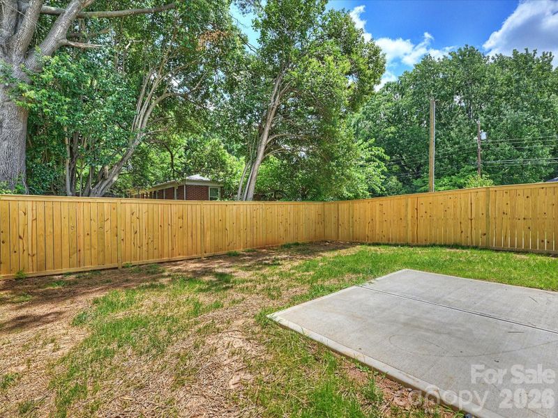 Exterior details and patio area of a home in , Charlotte (Image 3).