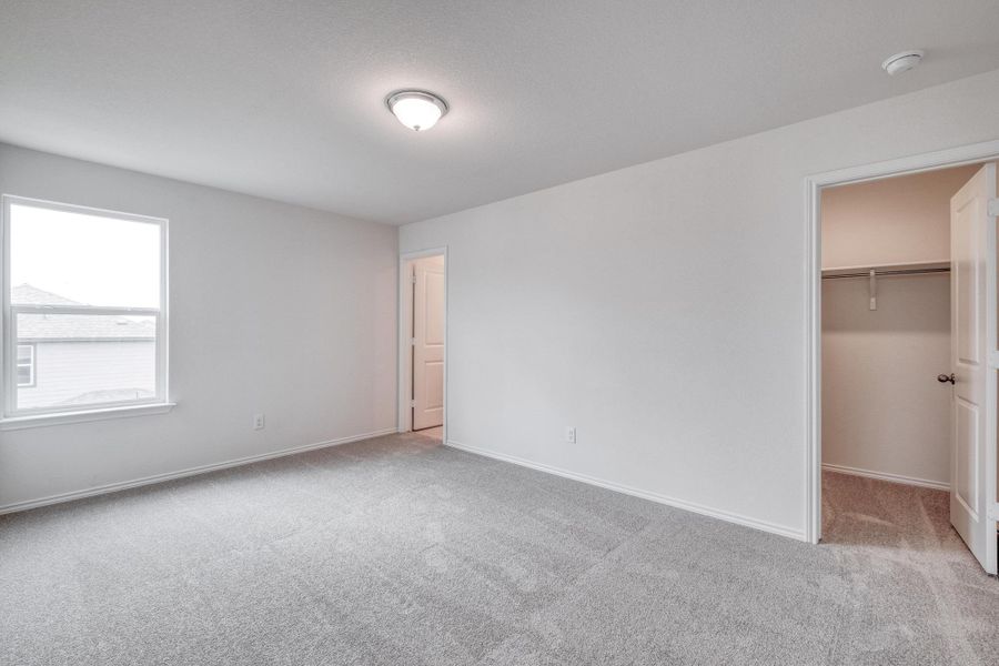 Spacious, unfurnished interior of a new home in Sonterra - Cool Water, Jarrell (Image 20). Spacious, unfurnished interior of a new home in Sonterra - Cool Water, Jarrell (Image 20).