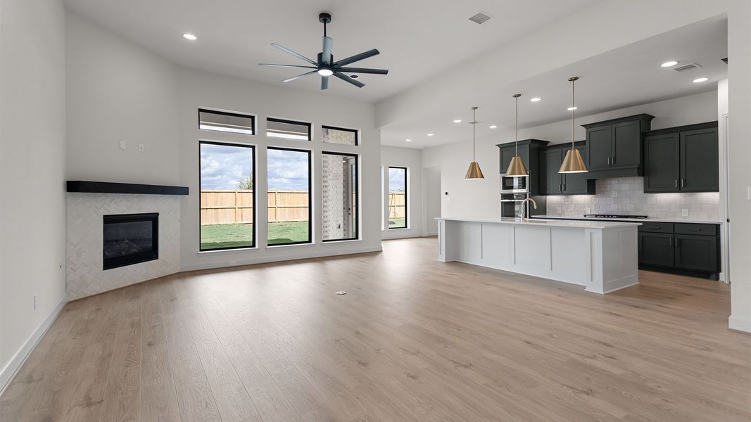 Spacious, unfurnished interior of a new home in Meridiana, Manvel (Image 13).