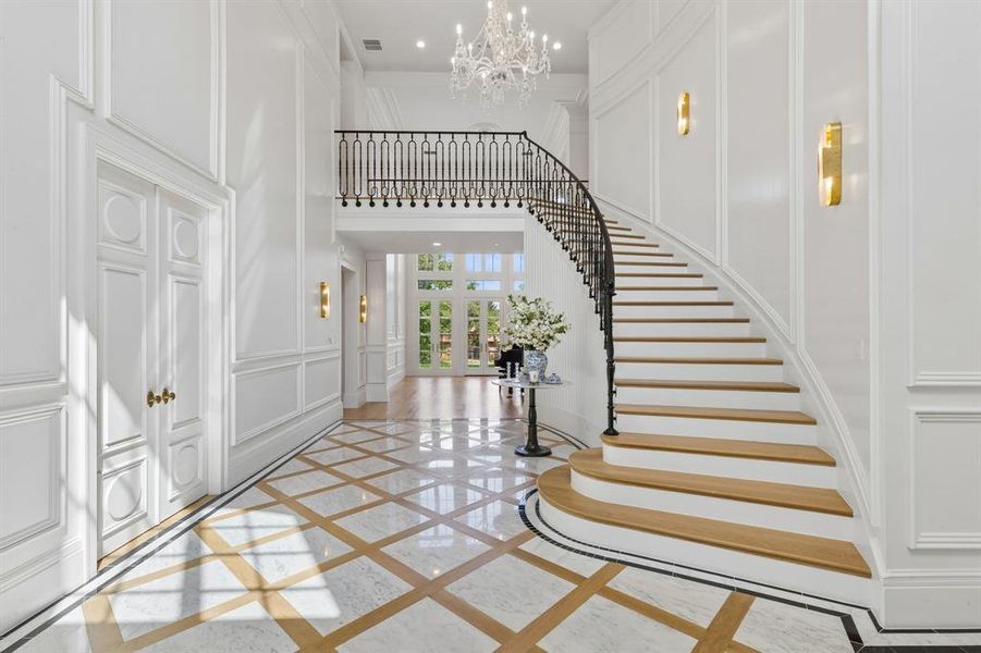 Spacious, unfurnished interior of a new home in , Southlake (Image 19).