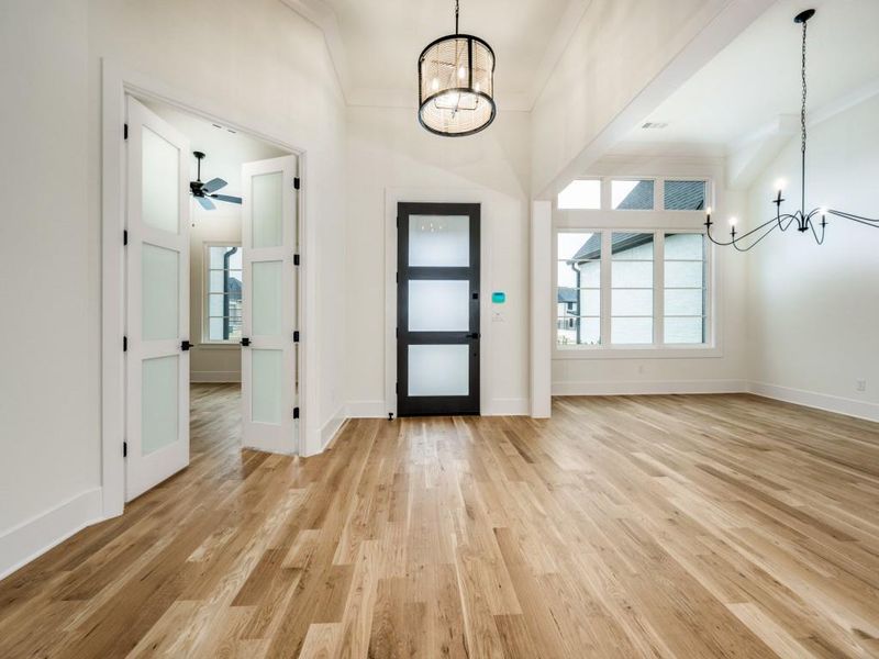 Spacious, unfurnished interior of a new home in , Denton (Image 12).