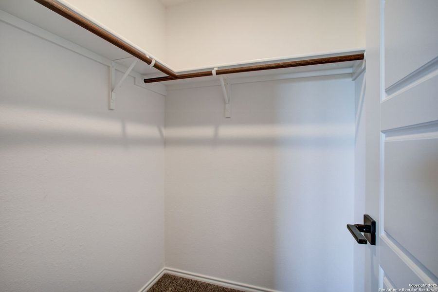 Image 60 of a home in Comanche Ridge.