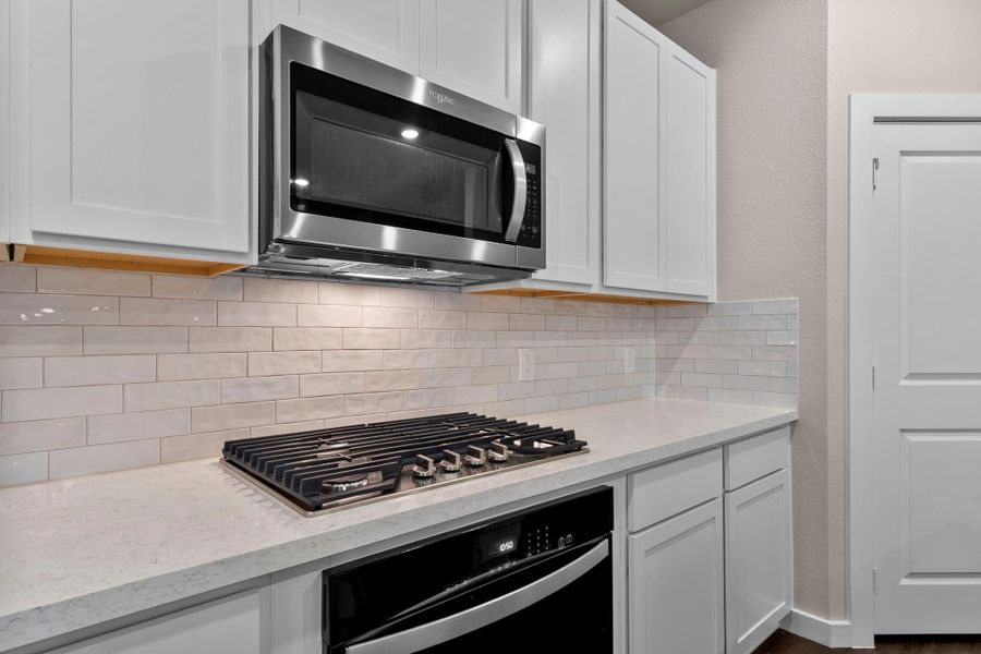 Close-up of interior finishes inside a home in Westridge Cove 40', Conroe (Image 11).