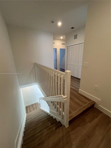 Image 22 of a home in .