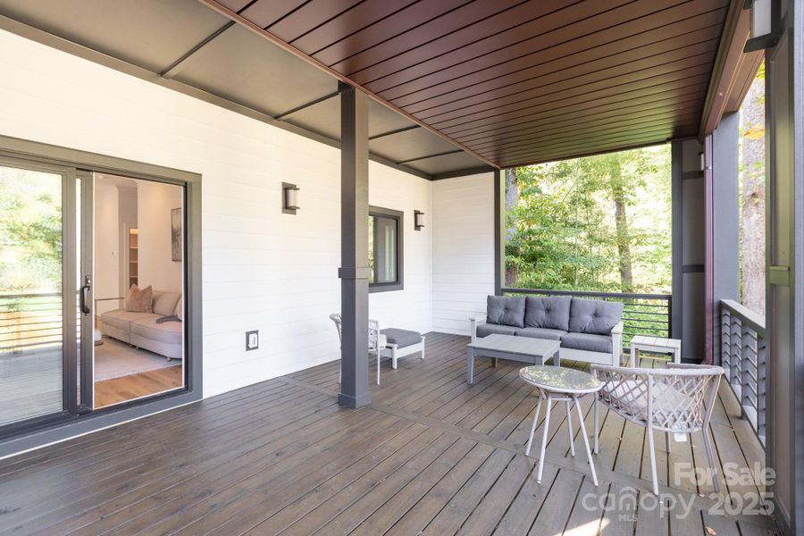 Exterior details and patio area of a home in , Charlotte (Image 27).