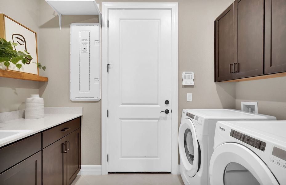 Representative furnished interior of a home built from the Hallmark by Pulte Homes in Seminole Palms, Palm Coast (Image 13).