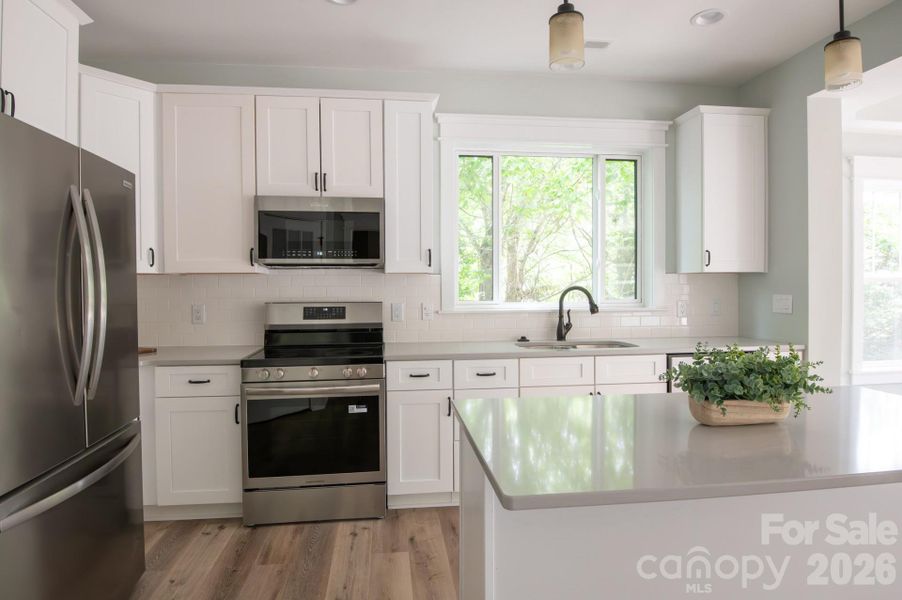Furnished interior view inside a new home in , Hendersonville (Image 9).