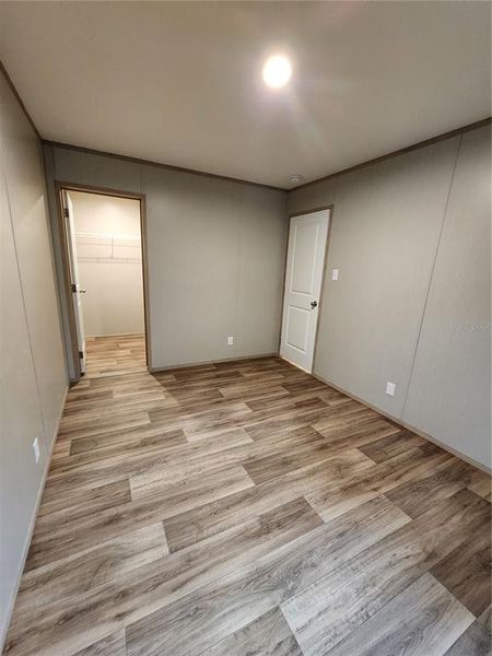 Spacious, unfurnished interior of a new home in , Dunnellon (Image 17).