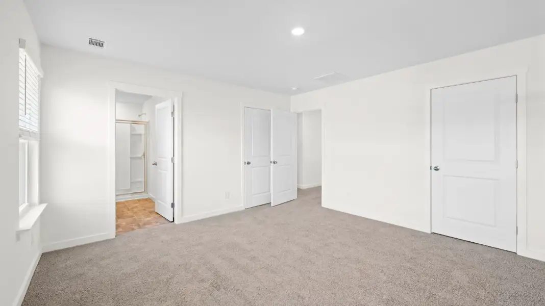 Spacious, unfurnished interior of a new home in Hawks Landing, Apison (Image 25). Spacious, unfurnished interior of a new home in Hawks Landing, Apison (Image 25).