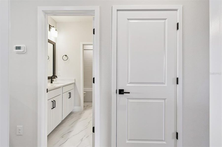 Image 40 of a home in Emerald Landing at Waterside at Lakewood Ranch – Lake Series.