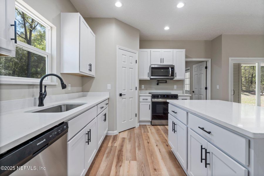 Furnished interior view inside a new home in , Keystone Heights (Image 8).