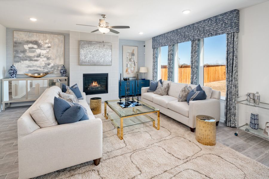 Representative furnished interior of a home built from the Kingston by UnionMain Homes in Elevon, Lavon (Image 19).