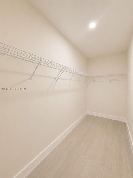 Spacious, unfurnished interior of a new home in , Lake Placid (Image 11). Spacious, unfurnished interior of a new home in , Lake Placid (Image 11).