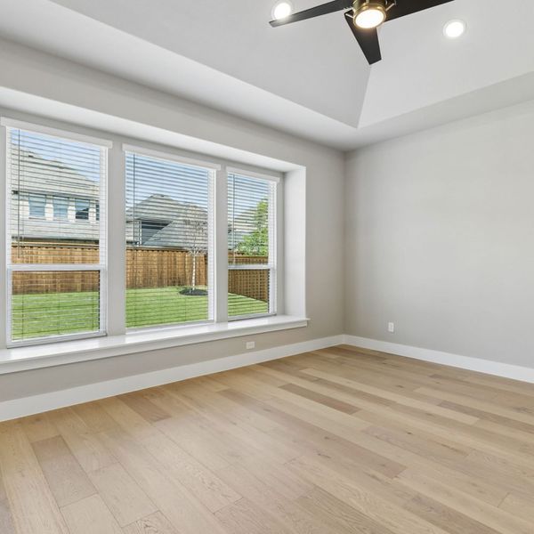 Spacious, unfurnished interior of a new home in Mosaic – 70′ Lots, Prosper (Image 56).