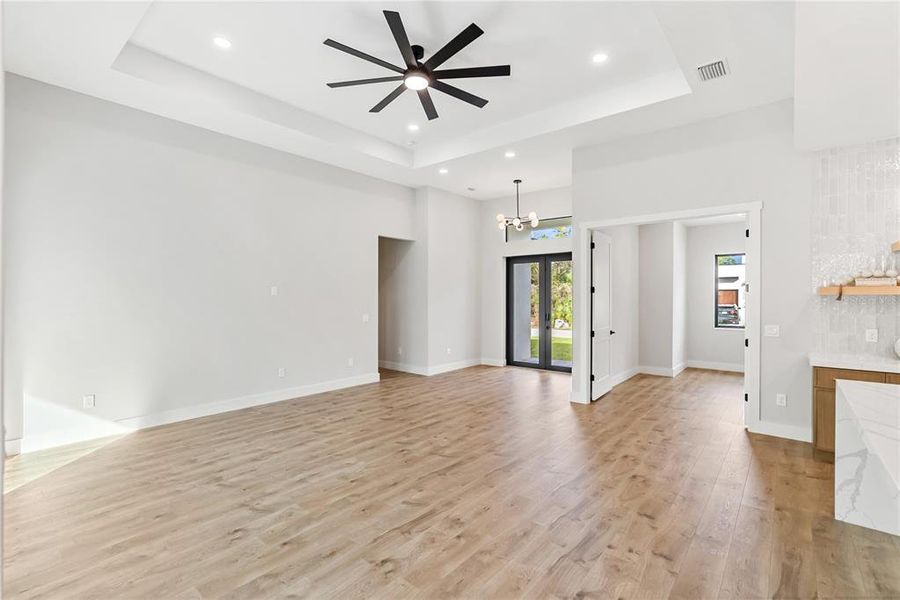 Spacious, unfurnished interior of a new home in , Port Charlotte (Image 75).