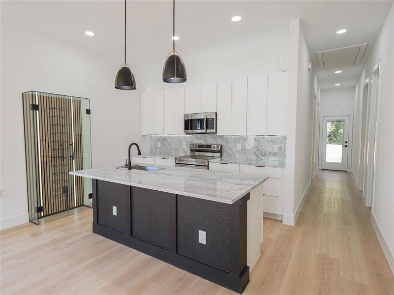 Furnished interior view inside a new home in , Dallas (Image 8). Furnished interior view inside a new home in , Dallas (Image 8).