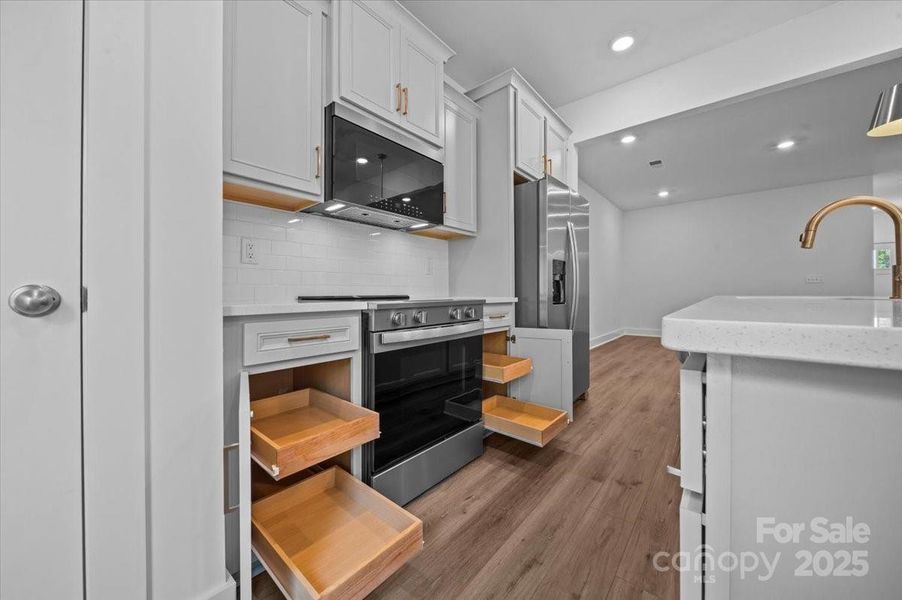 Furnished interior view inside a new home in Clayton Crossing, Arden (Image 7). Furnished interior view inside a new home in Clayton Crossing, Arden (Image 7).