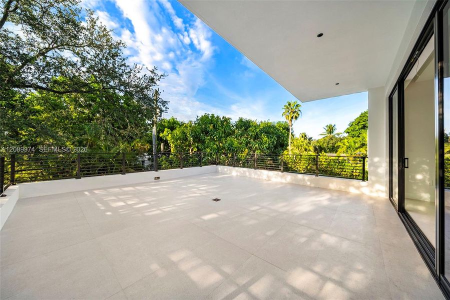 Exterior details and patio area of a home in , South Miami (Image 29).