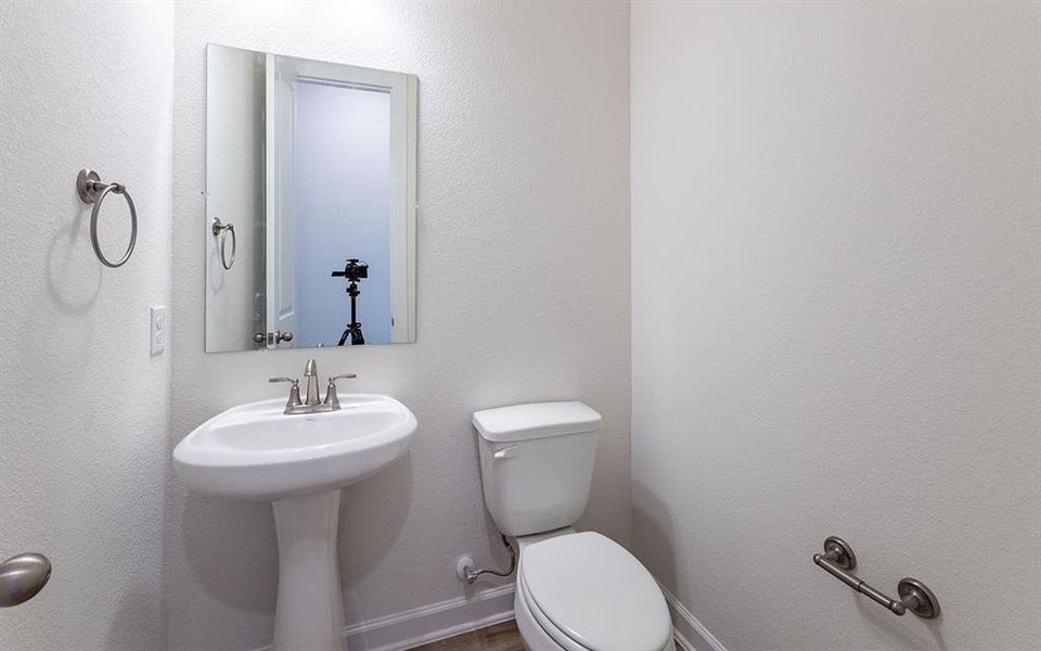 Furnished interior view inside a new home in Sonoma Verde, Rockwall (Image 9).