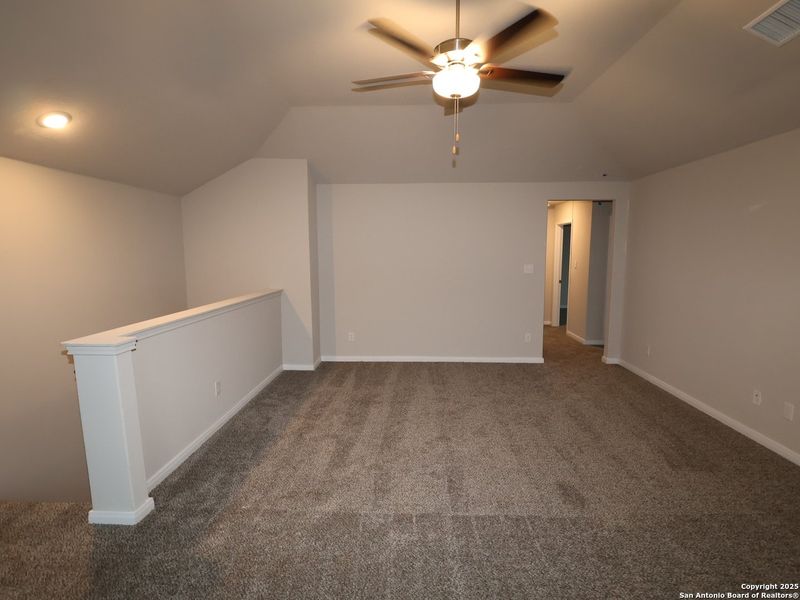 Spacious, unfurnished interior of a new home in Paloma Park, Converse (Image 23). Spacious, unfurnished interior of a new home in Paloma Park, Converse (Image 23).