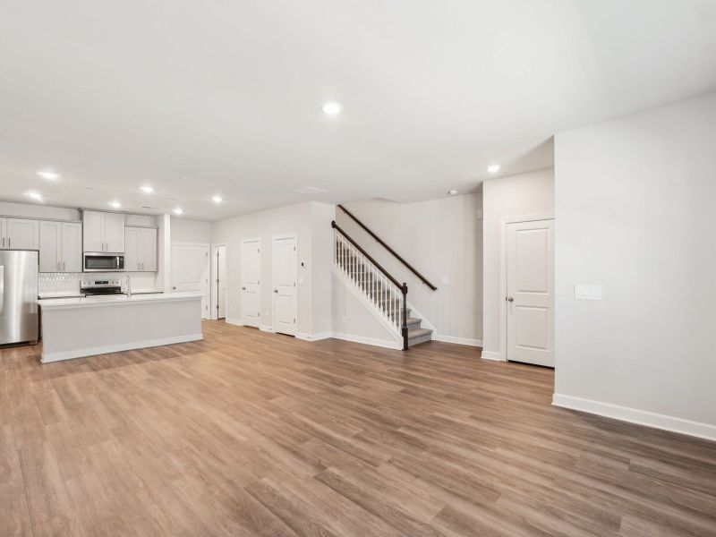 Spacious, unfurnished interior of a new home in Crossrail Station, Mooresville (Image 16).