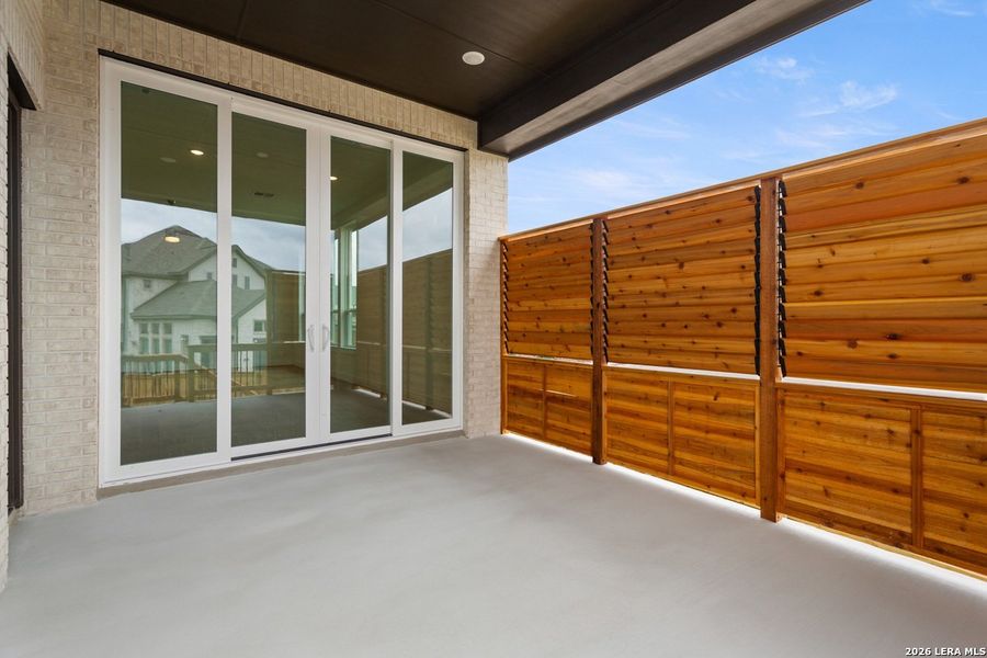 Exterior details and patio area of a home in Homestead, Schertz (Image 3).