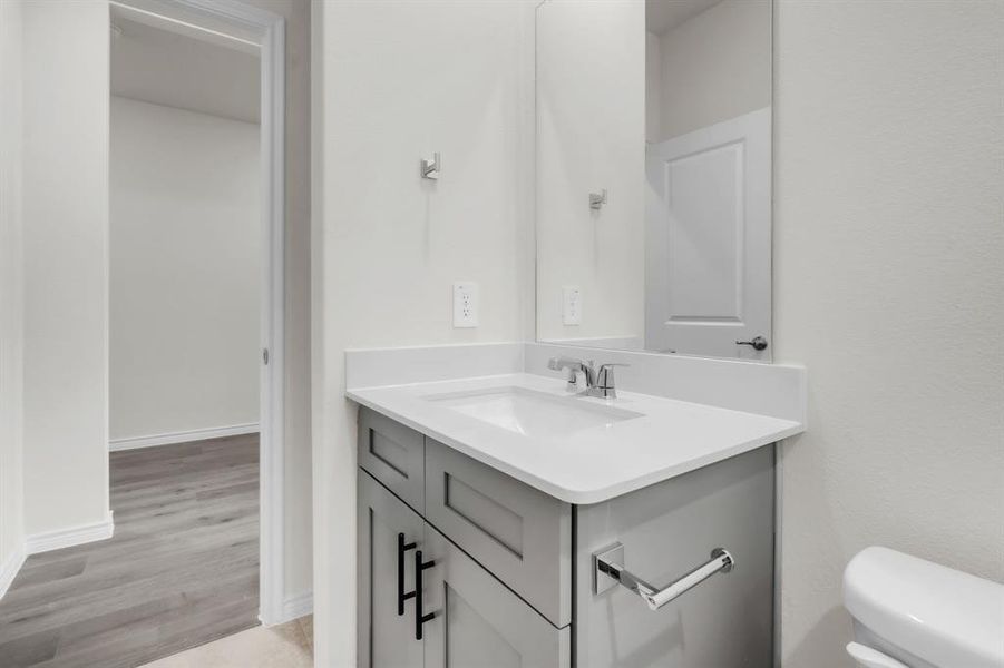 Furnished interior view inside a new home in The Landing at Hidden Lakes, McKinney (Image 12). Furnished interior view inside a new home in The Landing at Hidden Lakes, McKinney (Image 12).