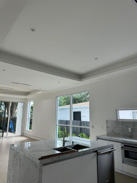 Image 17 of a home in .