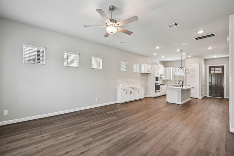 Spacious, unfurnished interior of a new home in Spring Brook Village - Luxe Series, Houston (Image 22).