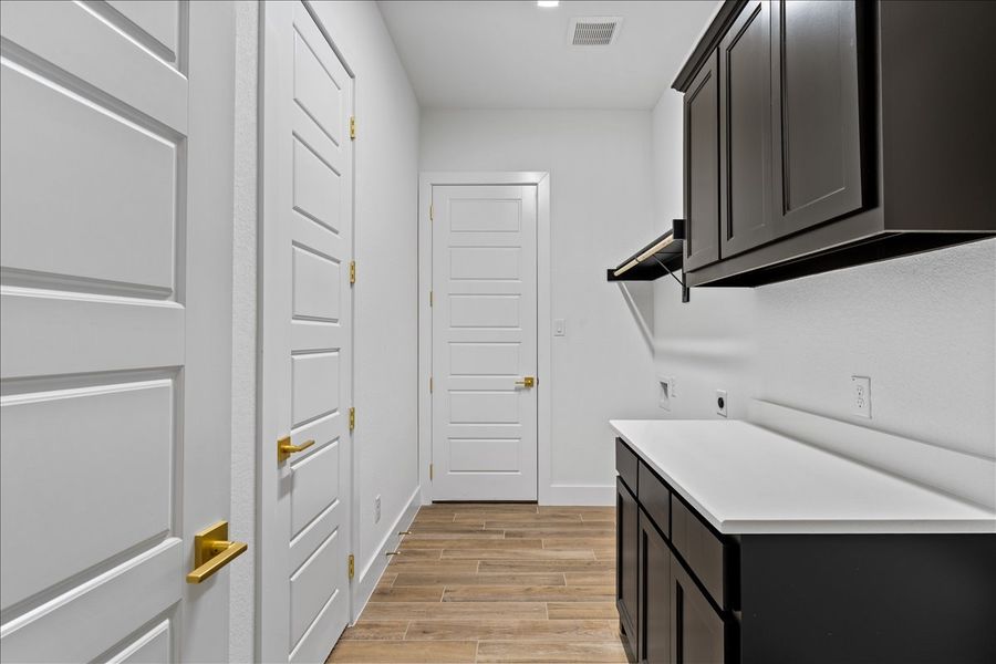 Utility Room Utility Room
