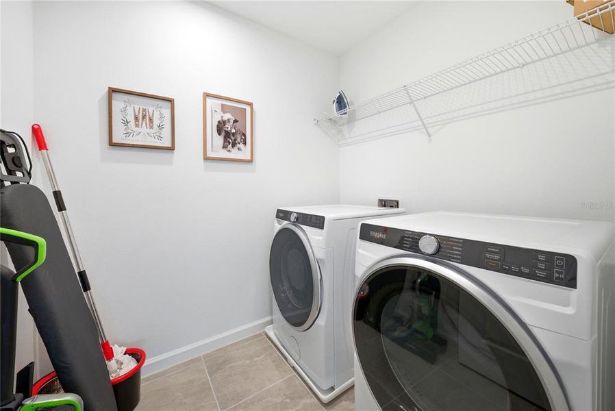 Close-up of interior finishes inside a home in Solara Resort, Kissimmee (Image 19).