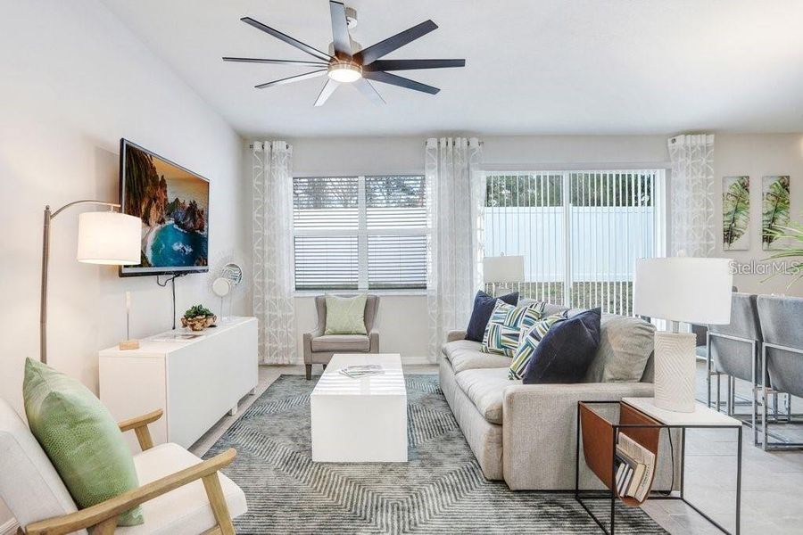 Furnished interior view inside a new home in , Seffner (Image 4).