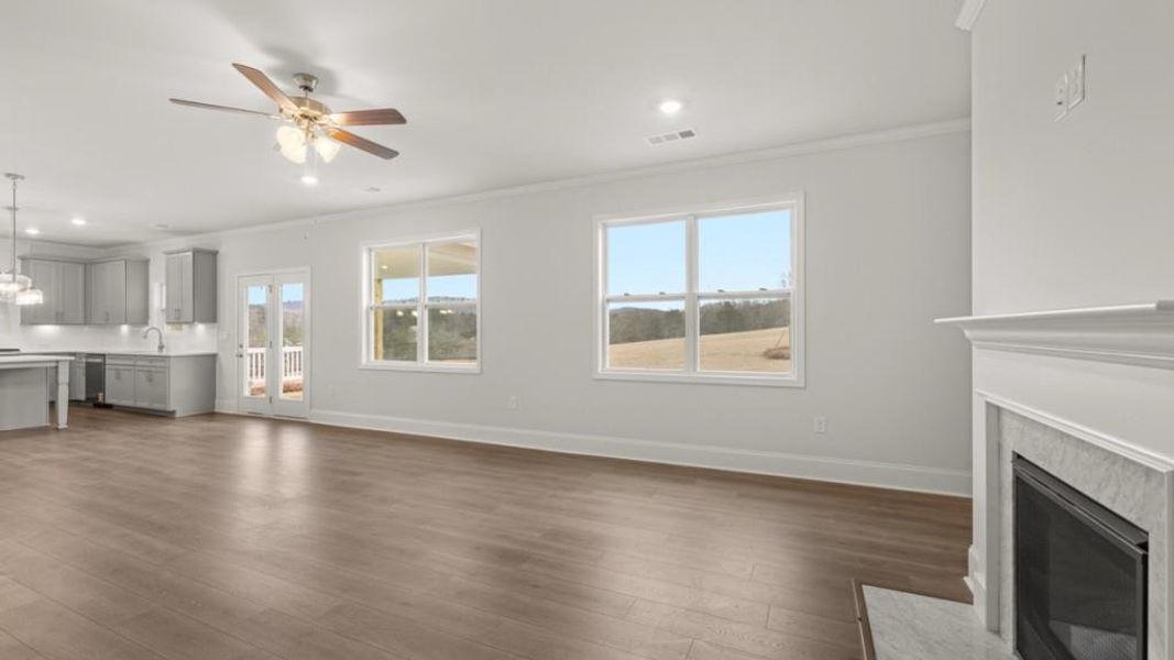 Spacious, unfurnished interior of a new home in Hamptons at Riverwood East, Dallas (Image 13).