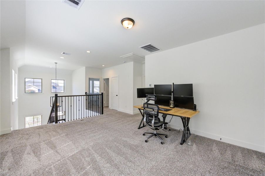 Image 42 of a home in Harper’s Preserve.