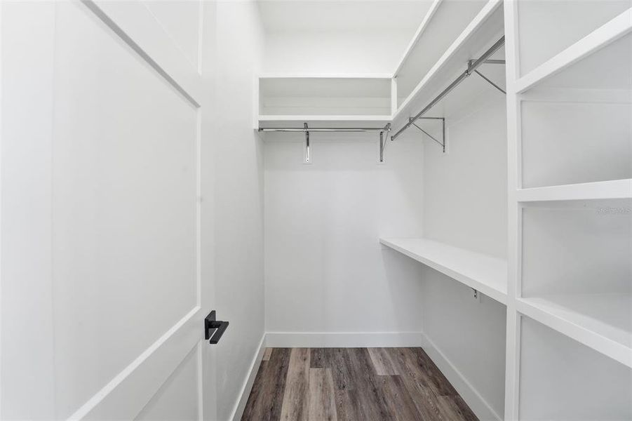 Spacious, unfurnished interior of a new home in , Port Charlotte (Image 34).