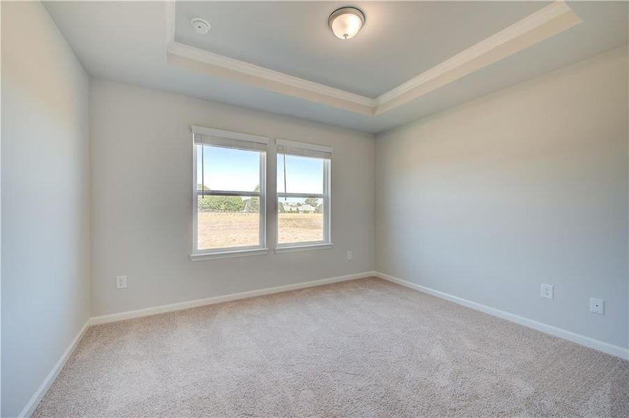 Spacious, unfurnished interior of a new home in Grandview at Millers Mill, Stockbridge (Image 30).