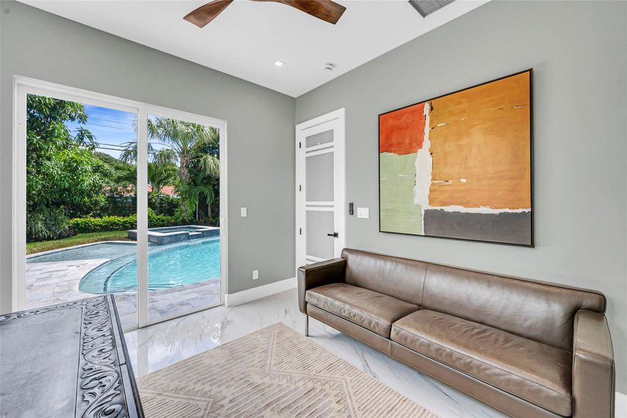 Furnished interior view inside a new home in , Oakland Park (Image 34).