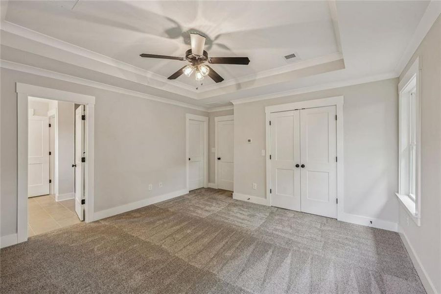 Spacious, unfurnished interior of a new home in , Atlanta (Image 42). Spacious, unfurnished interior of a new home in , Atlanta (Image 42).