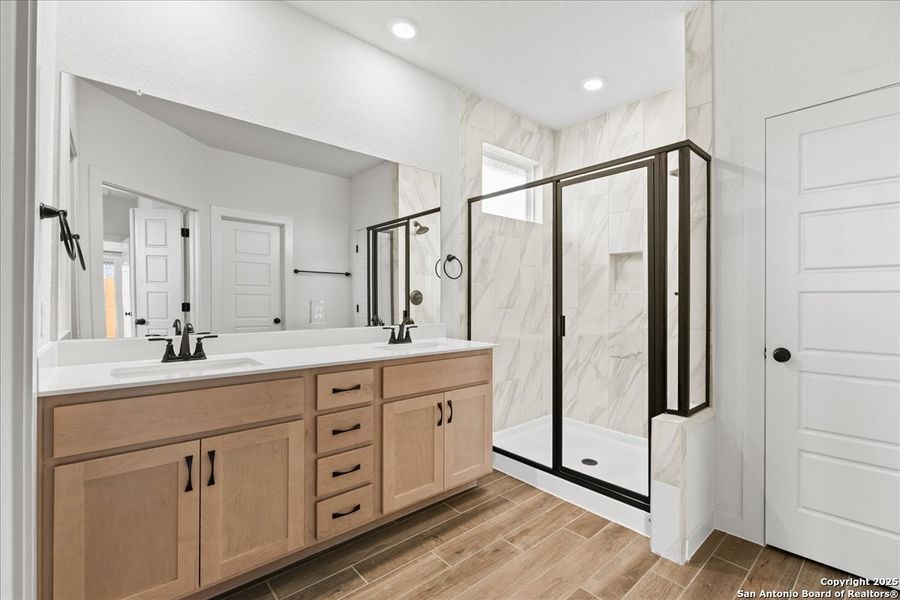 Furnished interior view inside a new home in Stream Waters, Seguin (Image 12).