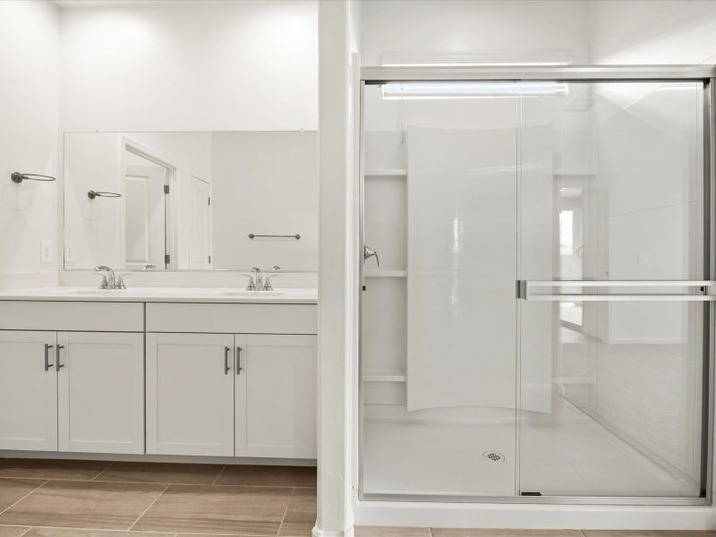 Furnished interior view inside a new home in Hanson Ridge, Vail (Image 6).