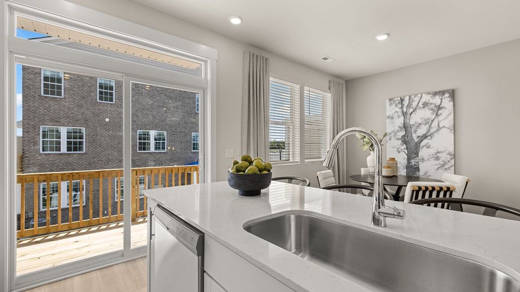 1483 Westbrook Kitchen 4of5 F2