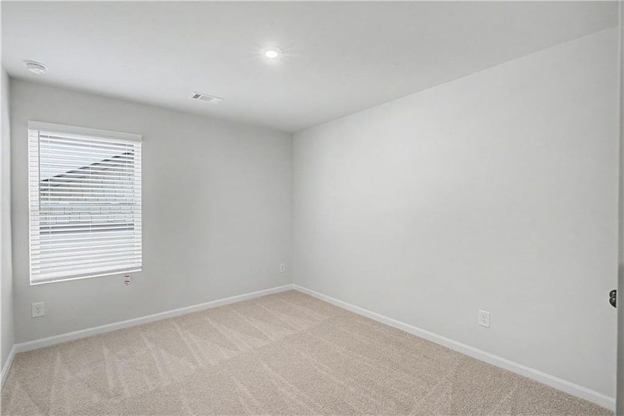 Spacious, unfurnished interior of a new home in Meadow Pines, Dallas (Image 19). Spacious, unfurnished interior of a new home in Meadow Pines, Dallas (Image 19).