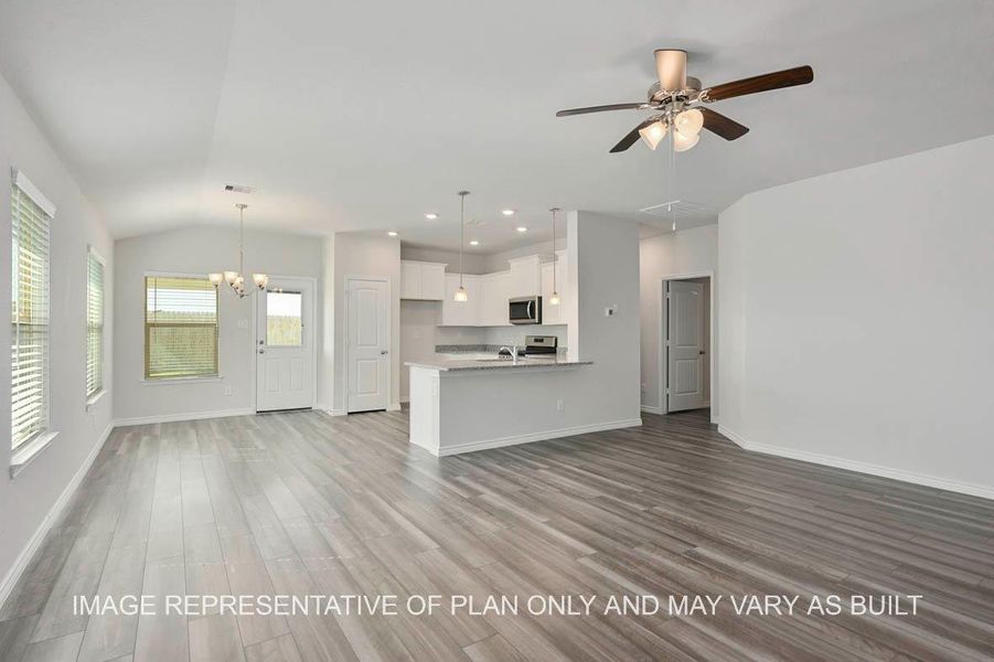 Spacious, unfurnished interior of a new home in Southern Pointe, College Station (Image 10). Spacious, unfurnished interior of a new home in Southern Pointe, College Station (Image 10).