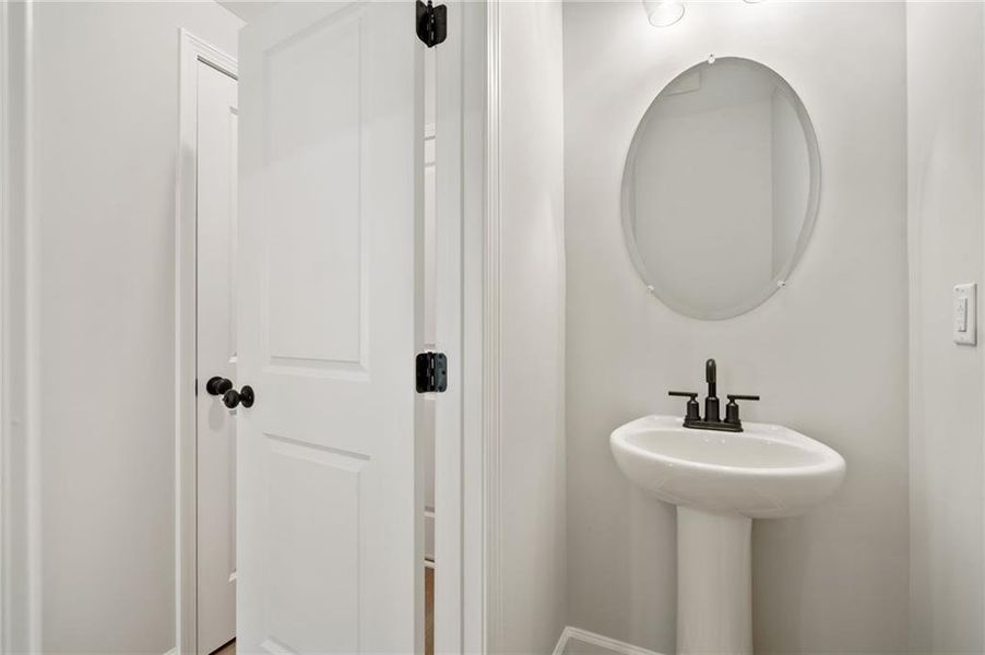 Furnished interior view inside a new home in Wildwood Place, Powder Springs (Image 11). Furnished interior view inside a new home in Wildwood Place, Powder Springs (Image 11).