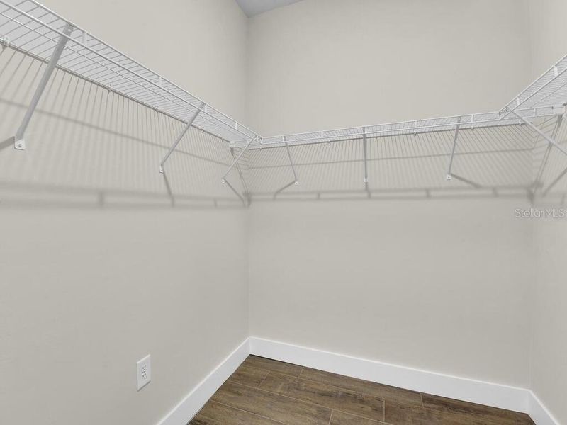 Spacious, unfurnished interior of a new home in , Port Charlotte (Image 23).