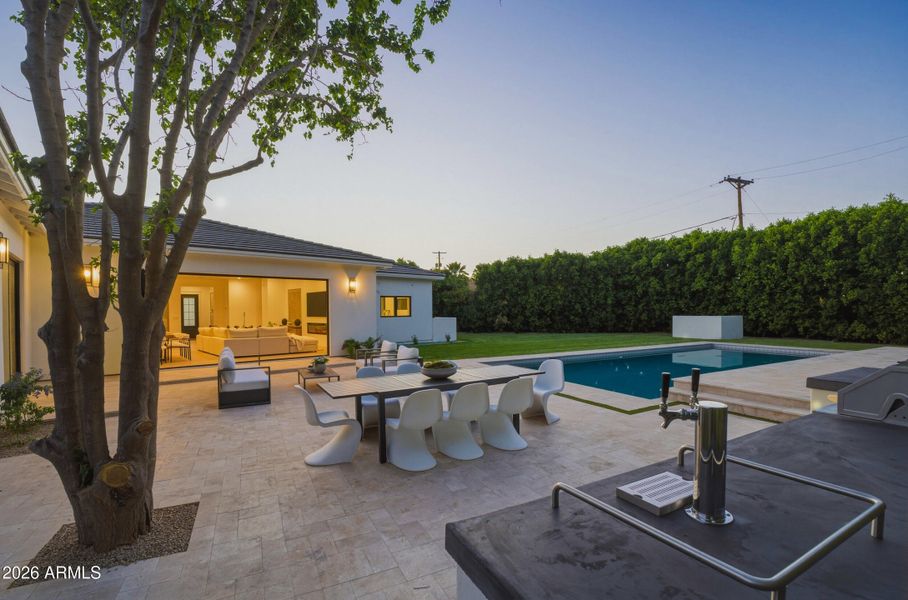 44_4825 n 70th st-44