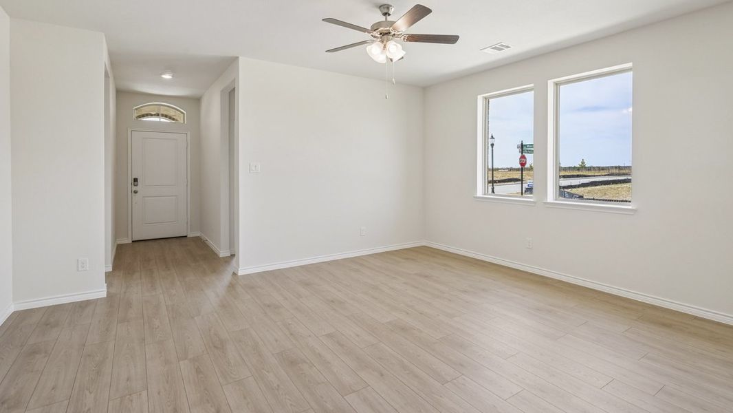 Representative unfurnished interior of a home built from the Cambridge by D.R. Horton in Magnolia at Legacy Hills, Celina (Image 13).