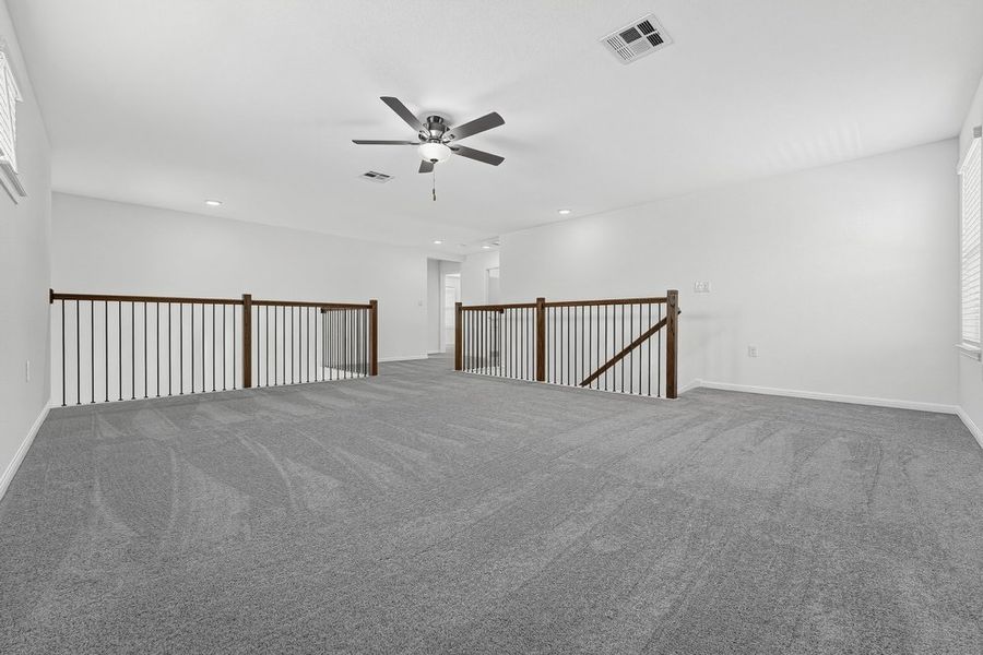Spacious, unfurnished interior of a new home in Lisso, Pflugerville (Image 25).