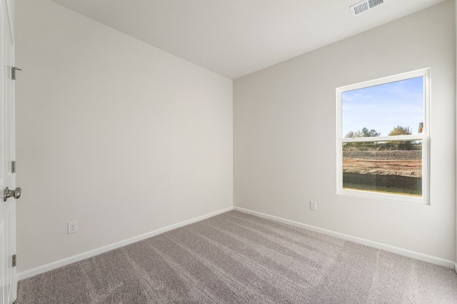 Spacious, unfurnished interior of a new home in Burke Estates, Chesnee (Image 26).